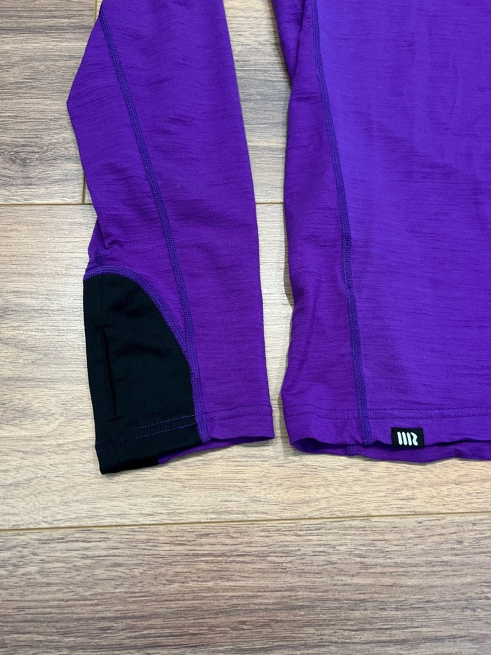 Mons Royale Merino Wool Long Sleeve in Purple Size Large - Picture 5 of 10